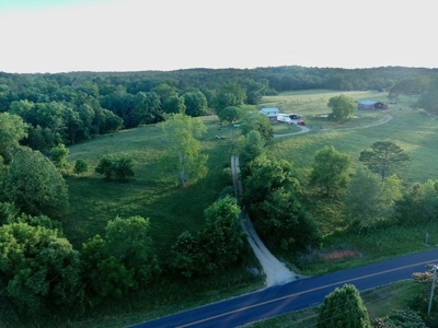 20 acre homestead/farm in Ellington - image 36