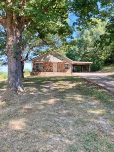 Mountain Home or Rental Near Buffalo National River For Sale - image 3