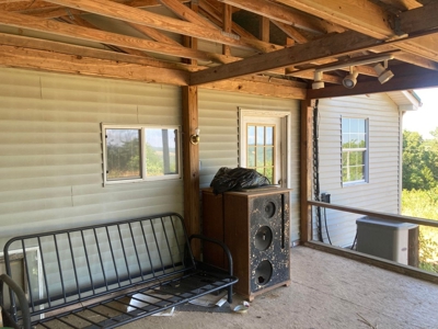 Mountain Home or Rental Near Buffalo National River For Sale - image 6