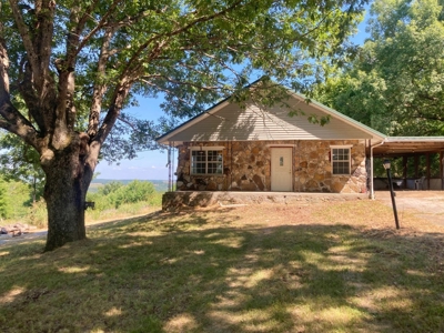 Mountain Home or Rental Near Buffalo National River For Sale - image 2