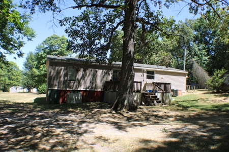 Adorable Country Home - image 5