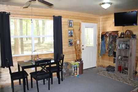 East Texas Water View Tiny Home Elwood Lake Pittsburg, Tx - image 13