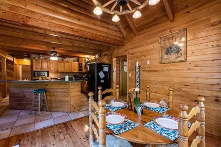 FL Log Cabin For Sale Airbnb Property on Acreage - image 32