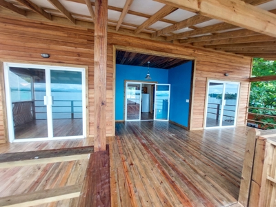 Brand New Waterfront Home with Private Dock - image 20
