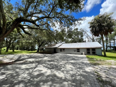 Rare Find! Old Town Florida! - image 1