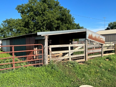 Country Home for sale - image 30