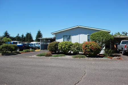 Historic Centralia 55+ mh park 3bed 1 bath private back yard - image 29