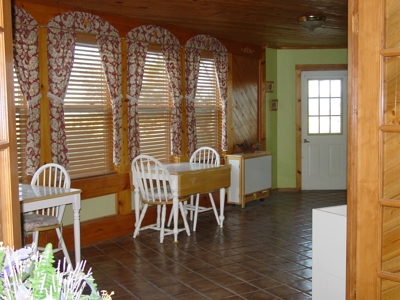 360 Degree Views on Hilltop, 3,109 Sq. Ft. Log Home - image 24
