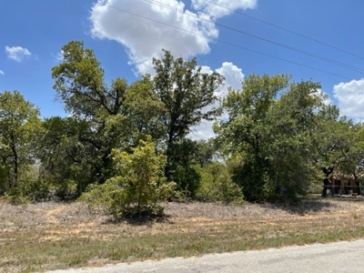 2 Residential Acres 25 Miles South of Downtown San Antonio - image 6
