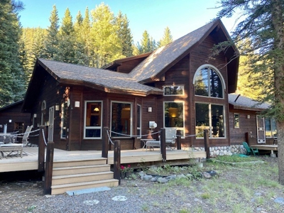 BEAUTIFUL Waterfront Custom Home for Sale - image 41