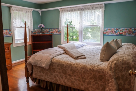 Contemporary Home for Sale in Blacksburg VA - image 17