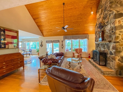 Contemporary Home for Sale in Blacksburg VA - image 31