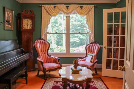 Contemporary Home for Sale in Blacksburg VA - image 3