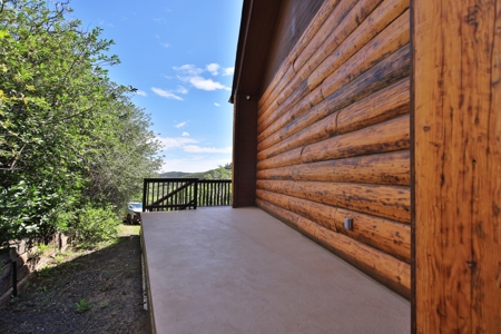Lakefront Cabin in Colorado For Sale - image 24