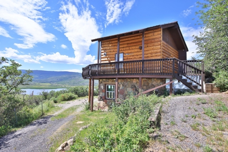 Lakefront Cabin in Colorado For Sale - image 25