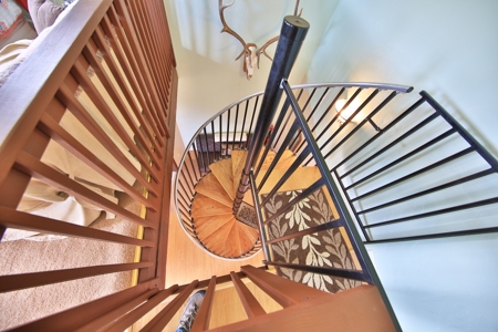 Lakefront Cabin in Colorado For Sale - image 15