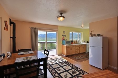 Lakefront Cabin in Colorado For Sale - image 10