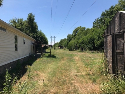 Online Only Real  Estate Auction, 7011 S Volutsia,Wichita,Ks - image 3