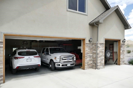 Montrose, CO home for sale- hobby shop and RV parking - image 34