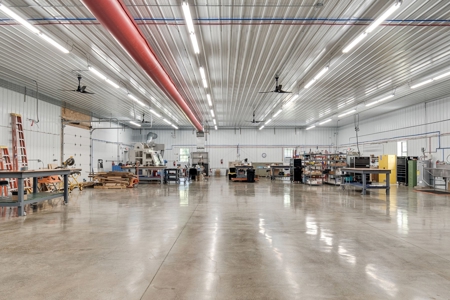 Commercial Business for Sale in Hickman County, Tennessee - image 17