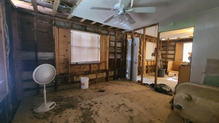 Auction Property in Lumberton Texas - image 9