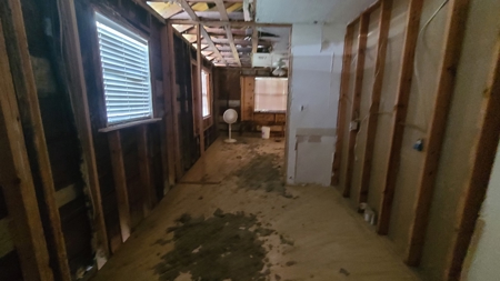 Auction Property in Lumberton Texas - image 8
