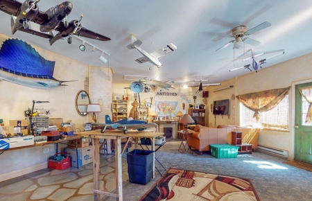 Commercial property with high visibility for sale in Dolores - image 16