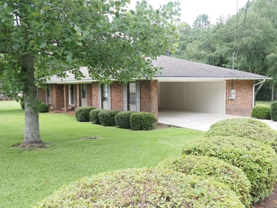 3 Bed, 2 Bath Home with Large Yard in SW Mississippi - image 6