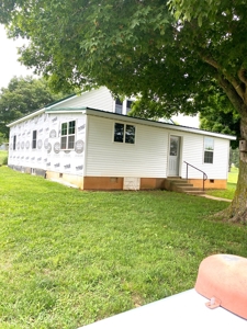 Farm For Sale, Two Living Spaces, in Munfordville, KY. 42765 - image 4