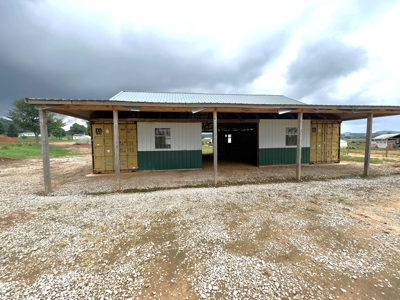 Farm For Sale, Two Living Spaces, in Munfordville, KY. 42765 - image 27