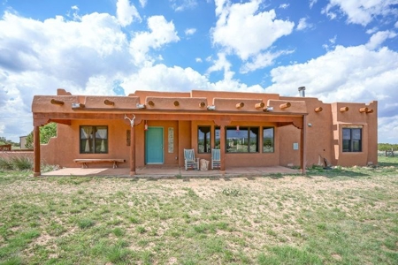 Corona, New Mexico country home on 98.35 acres bordering CNF - image 2
