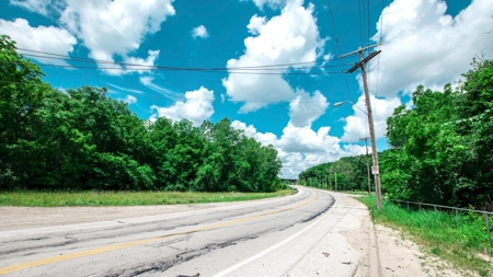 Online Auction Land Near Arrowhead and Kauffman Stadiums - image 7