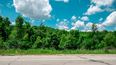 Online Auction Land Near Arrowhead and Kauffman Stadiums - image 9