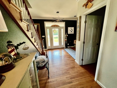 6 Bedroom home in Ellington with AirBnb-Near Clearwater Lake - image 15