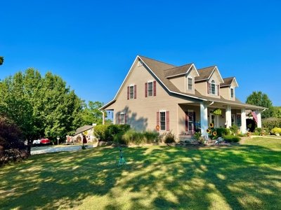 6 Bedroom home in Ellington with AirBnb-Near Clearwater Lake - image 38