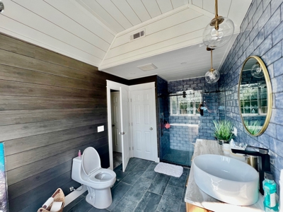 6 Bedroom home in Ellington with AirBnb-Near Clearwater Lake - image 31