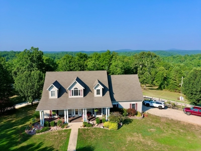 6 Bedroom home in Ellington with AirBnb-Near Clearwater Lake - image 6