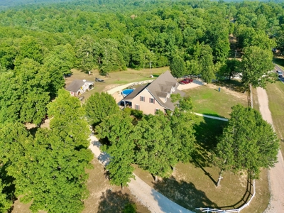 6 Bedroom home in Ellington with AirBnb-Near Clearwater Lake - image 4