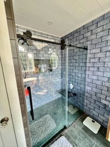 6 Bedroom home in Ellington with AirBnb-Near Clearwater Lake - image 32