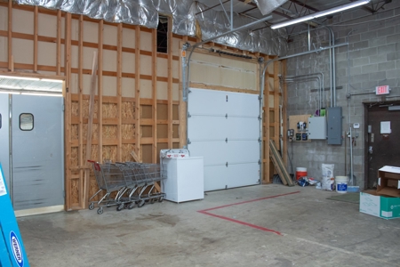 Large Retail Commercial Building Memphis MO For Sale - image 30