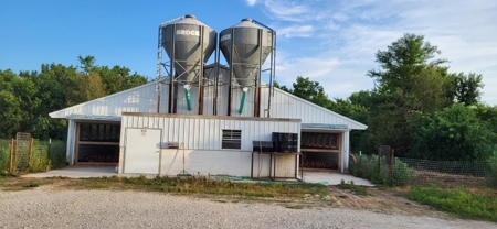 Cedar County Missouri Farm, Income Producing Chicken Barn - image 1