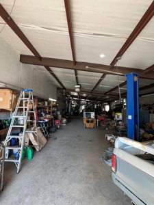 Auto Mechanic Shop for Sale in Early, Texas - 406 Early Blvd - image 19