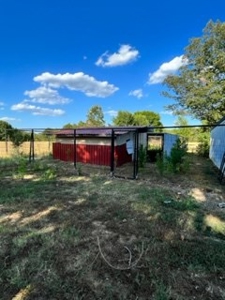 Spacious Single-family home on 14 Acres - image 18