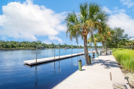 Gorgeous River Front Home! Steinhatchee River! - image 33