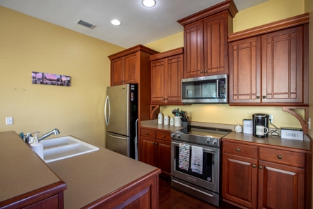Gorgeous River Front Home! Steinhatchee River! - image 13