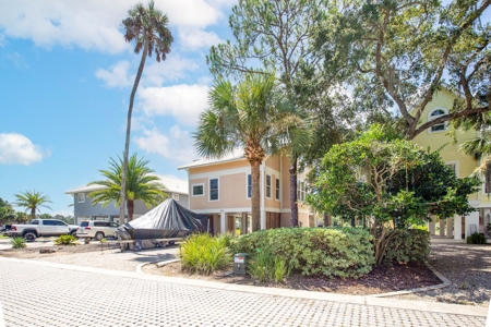 Gorgeous River Front Home! Steinhatchee River! - image 36