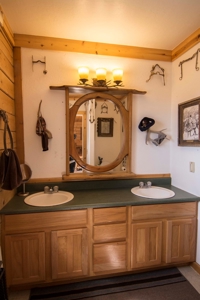 Home with Horse Facilities for Sale Northern Arizona - image 12