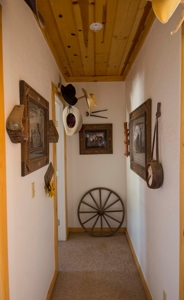Home with Horse Facilities for Sale Northern Arizona - image 9