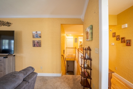 Luxury Home in Town For Sale in Howell County, MO - image 19