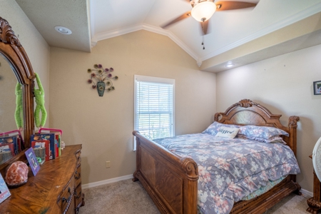 Luxury Home in Town For Sale in Howell County, MO - image 21